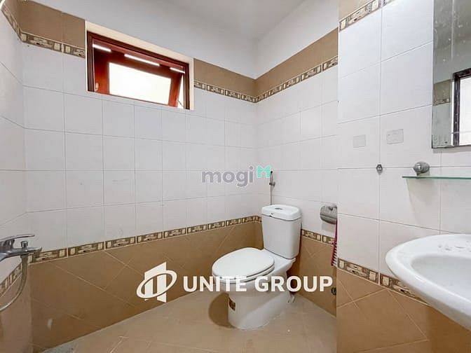 Hình ảnh Phòng studio 40m2 Lạc Long Quân có ban công chữa lành