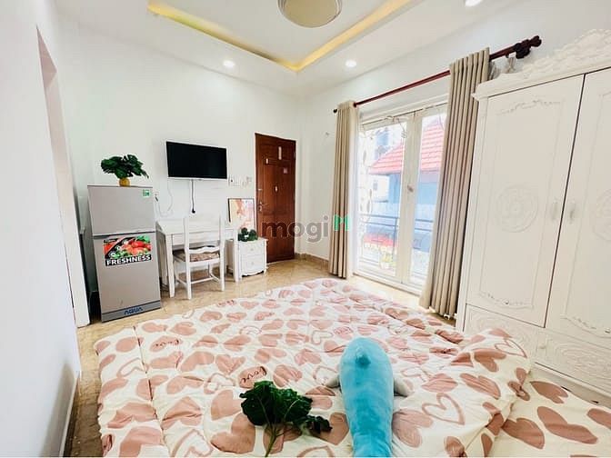 Hình ảnh Cho thuê phòng Ban công tách bếp ngay Lăng Cha Cả giá rẻ