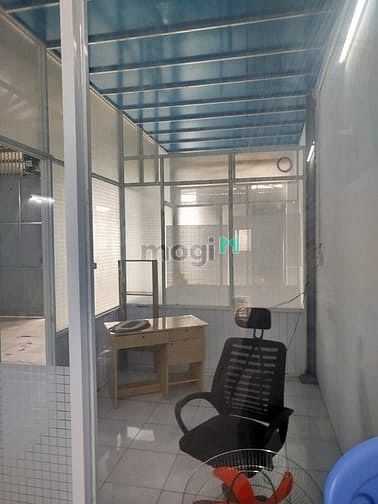 Hình ảnh Cho Thuê Kho Xưởng Đường Phạm Văn Chiêu ngay chợ Thạch Đà.