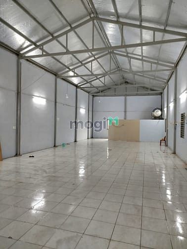 Hình ảnh Cho Thuê Kho Xưởng Đường Phạm Văn Chiêu ngay chợ Thạch Đà.