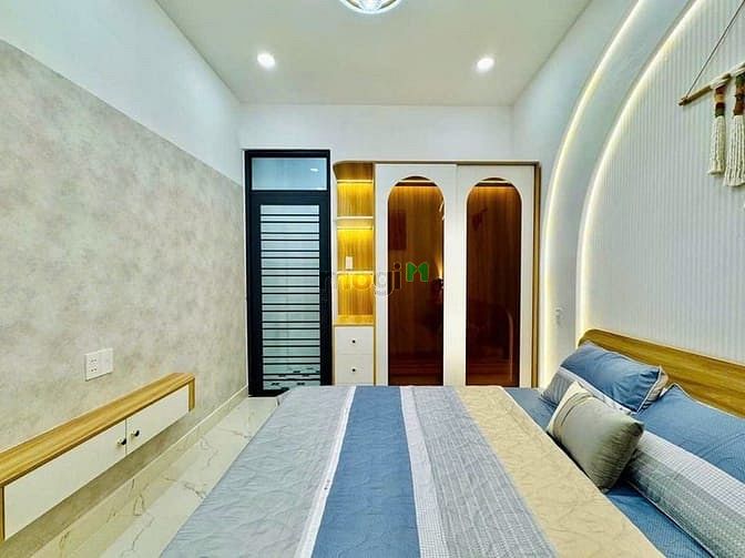 Hình ảnh Bán Nhà PHẠM VĂN CHIÊU _ Tổng DTSD: 80m2 _ Hẻm XH _ Full Nội Thất
