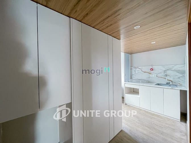 Hình ảnh Duplex full nội thất sổ lớn ban công siu chất phú mỹ hưng Q7, gần SCv