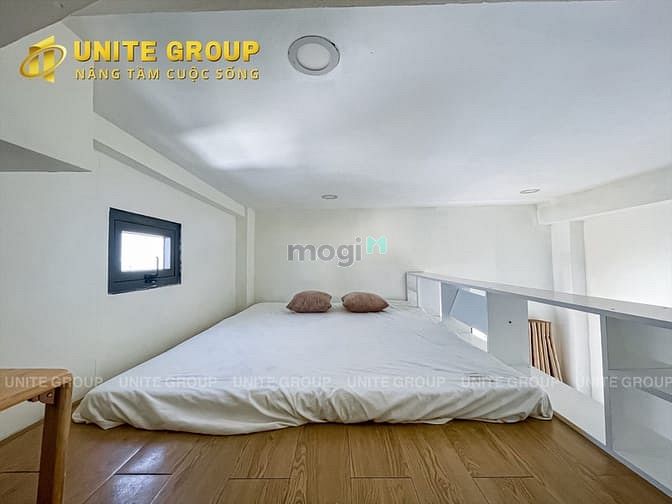 Hình ảnh SIÊU PHẨM duplex cửa sổ lớn view thành phố. Ngay Lăng Cha Cả