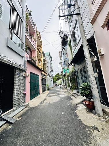 Hình ảnh 2,180 Tỏi bớt lộc   🏤 Đặng Thùy Trâm p13 Bình Thạnh