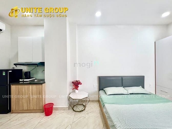 Hình ảnh Phòng Studio siêu đẹp cửa sổ ngay Lăng Cha Cả, gần sân bay TSN