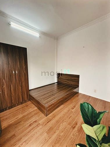 Hình ảnh Cho thuê Studio ban công Trần Hưng Đạo Q5