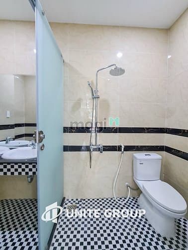 Hình ảnh Phòng Ban Công Bạch Đằng Tân Bình Gần Sân Bay
