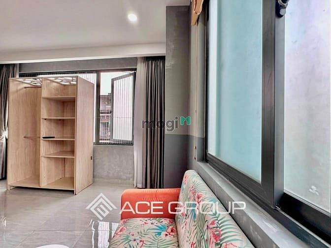 Hình ảnh Sale Căn Cửa Sổ Lớn Bạch Đằng Tân Bình Gần Sân Bay