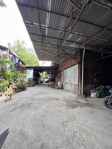Hình ảnh Bán Gấp Miếng Đất Kho 2403m2 ĐẤT Ở MẶT TIỀN Đường Hậu Giang SHR