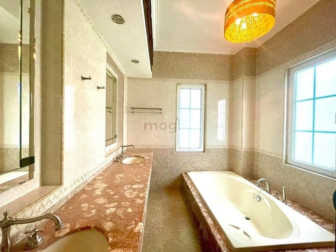 Hình ảnh Bán biệt thự khu Compound Thảo Điền (20m x 20m) Giá 115 tỷ
