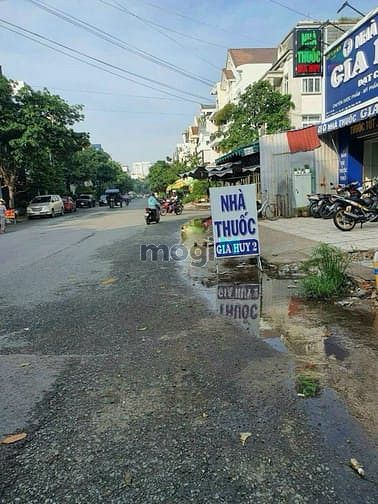 Hình ảnh Đất thổ ngay trường TH hiệp bình chánh,thủ đức,hẻm 20m,giá 14 tỷ/167m2