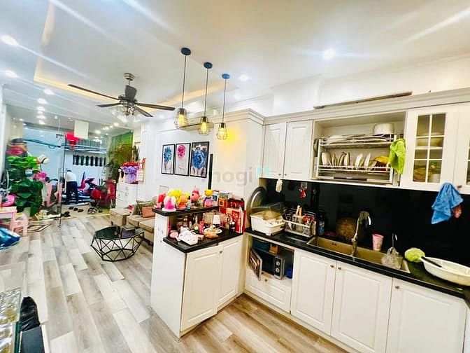 Hình ảnh Bán nhà riêng tại Đường Tôn Đức Thắng, Đống Đa, 56m*5t. Chỉ 8.35 tỷ .