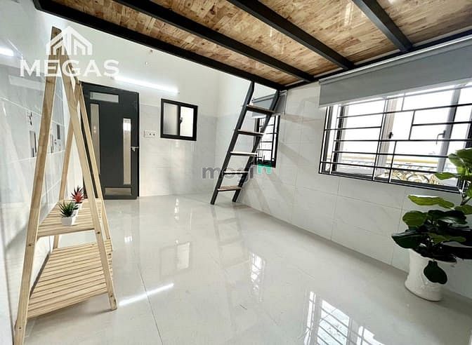 Hình ảnh Cho thuê phòng Mới Có Máy Lạnh + Thang Máy thoáng mát