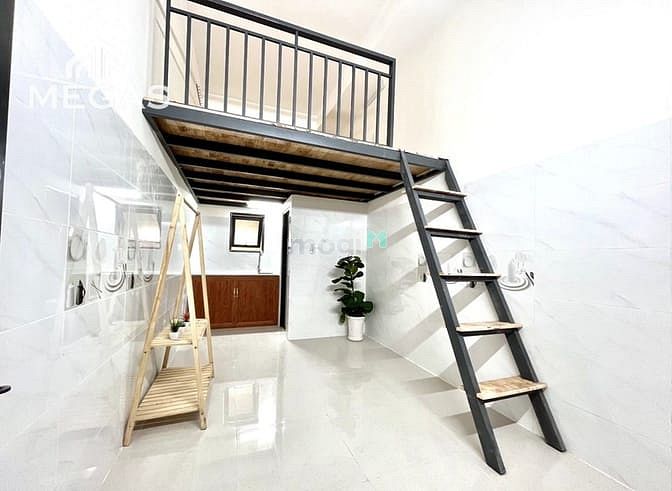 Hình ảnh Cho thuê phòng Mới Có Máy Lạnh + Thang Máy thoáng mát