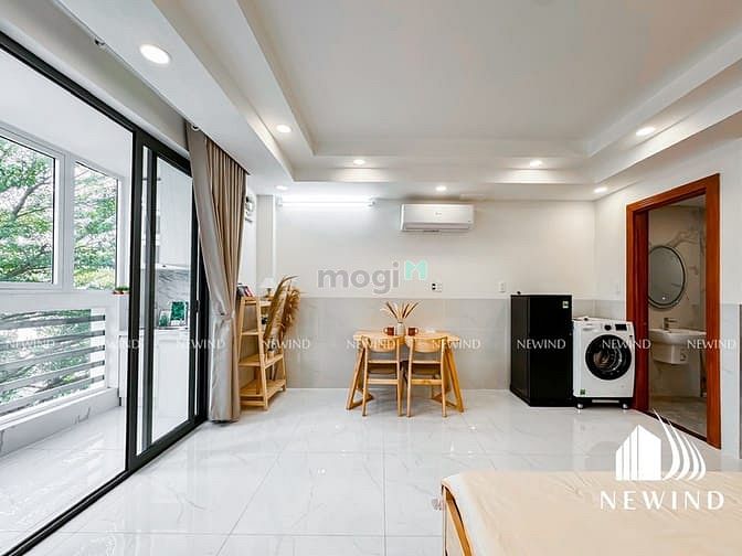 Hình ảnh STUDIO ban công, máy giặt riêng, full nội thất, gần LotteMart, Quận 7