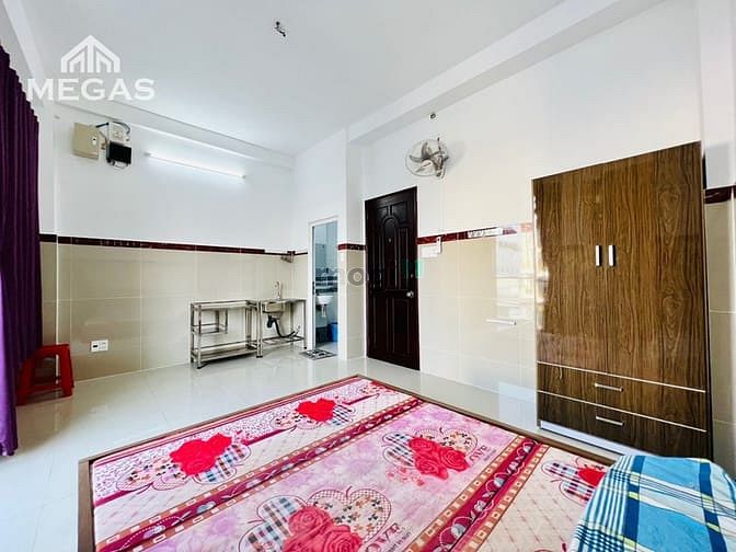 Hình ảnh Căn Hộ Nội Thất Cơ Bản Có Ban Công Siêu Thoáng Mát Khu An Ninh