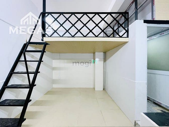 Hình ảnh Phòng trọ Mới Xây Có Gác + Máy Lạnh + Thang Máy