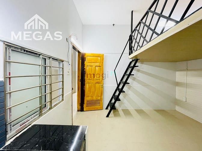 Hình ảnh Phòng trọ Mới Xây Có Gác + Máy Lạnh + Thang Máy