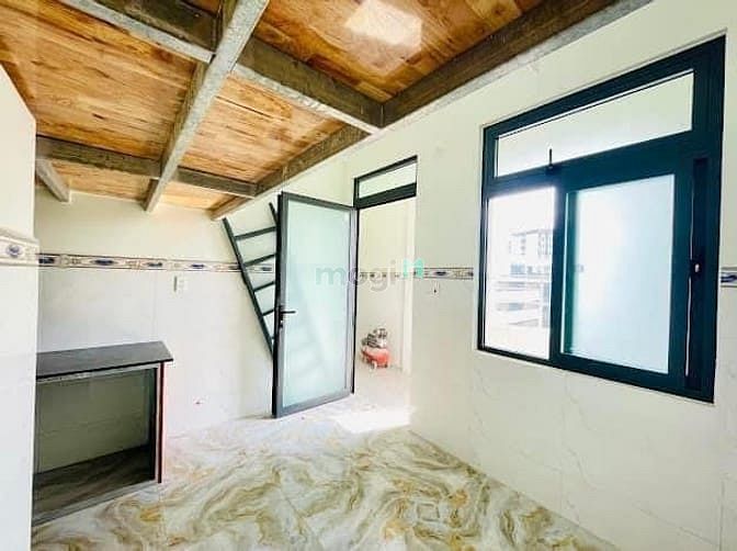 Hình ảnh Phòng mới 100% MÁY LẠNH, Làng Đại Học - KTX khu B