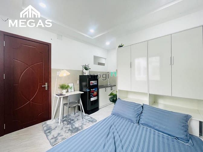 Hình ảnh Mb6623 nạp rút nhanh chóng studio mới ra cửa sổ thang máy ngay cạnh Đh Bách Khoa, an ninh