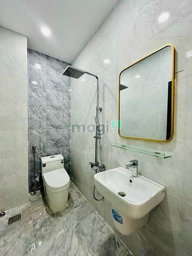 Hình ảnh NHÀ NGỘP, 55/.. Nguyễn Thông, p9, Q3, 65m2, 1tỷ900, sổ hồng riêng.