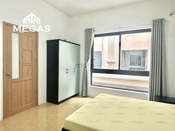 Hình ảnh Cho Thuê Căn Hộ Studio cửa sổ lớn nằm ngay Vạn Phúc CiTy
