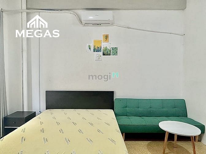 Hình ảnh Cho Thuê Căn Hộ Studio cửa sổ lớn nằm ngay Vạn Phúc CiTy