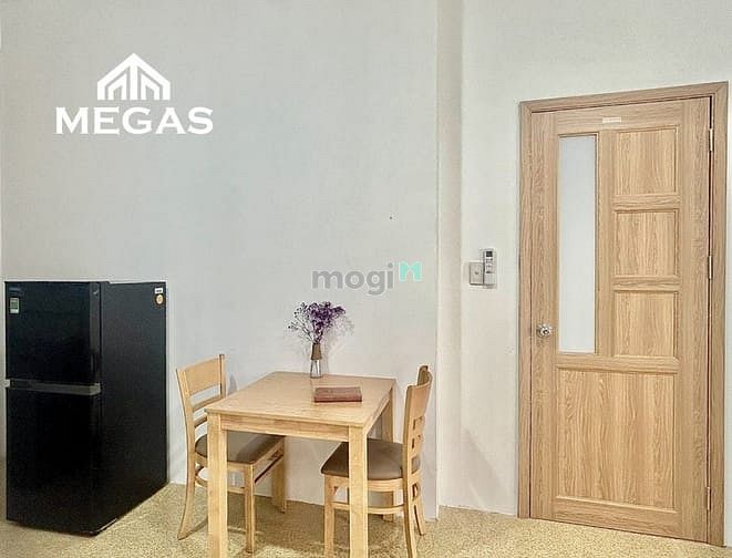 Hình ảnh Cho Thuê Căn Hộ Studio cửa sổ lớn nằm ngay Vạn Phúc CiTy