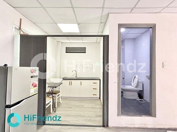 Hình ảnh Studio tách bếp ban công full NT, phòng rộng nhiều ko gian sinh hoạt
