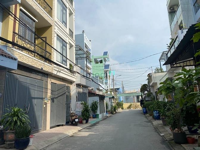 Hình ảnh Bán Đất Hẻm xe tải 6M thông Phước Long B tuyệt đẹp chỉ nhỉnh 5 tỷ
