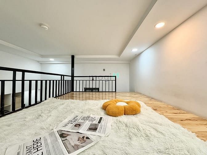 Hình ảnh DUPLEX Có Gác Rỗng Rãi Có Cửa Sổ Lớn - Full Nội Thất