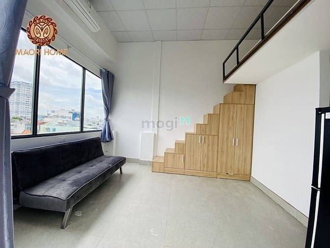 Hình ảnh Căn Phòng Full Nội Thất Có Ban Công , Cửa Sổ Cực Thoáng Mát