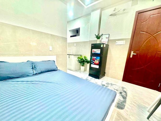 Hình ảnh Cho thuê phòng Tô Hiến Thành Q10, thang máy, hầm xe, nhà mới