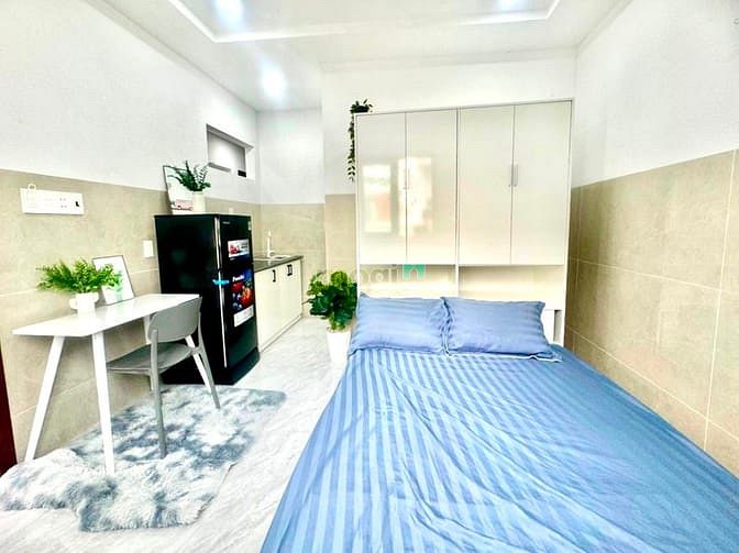 Hình ảnh Cho thuê phòng Tô Hiến Thành Q10, thang máy, hầm xe, nhà mới