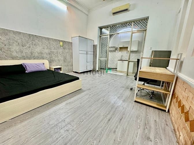 Hình ảnh Cho thuê Trang Chủ MB66.COM / Đăng Ký Tặng 66K Studio Full nội thất cửa sổ gần chợ Hoàng Hoa Thám
