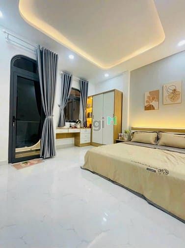Hình ảnh Chính chủ cần bán gấp căn ở Đ.Trần Hưng Đạo,P1,Q5, 72m2, 2tỷ450, SHR