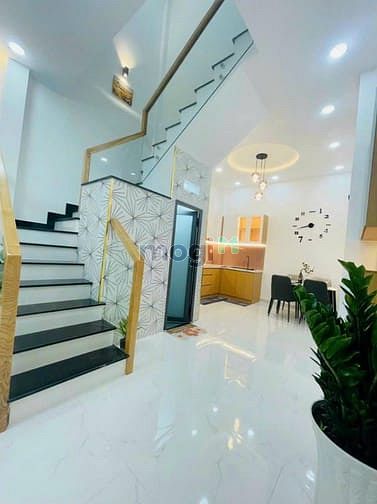 Hình ảnh Chính chủ cần bán gấp căn ở Đ.Trần Hưng Đạo,P1,Q5, 72m2, 2tỷ450, SHR