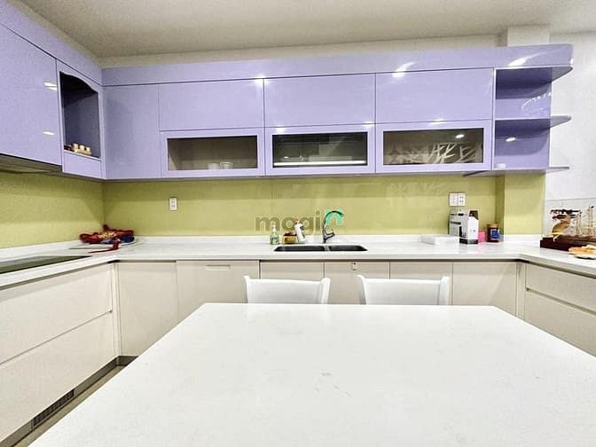 Hình ảnh Nhà đẹp ngay Võ Văn Kiệt- Quận 1