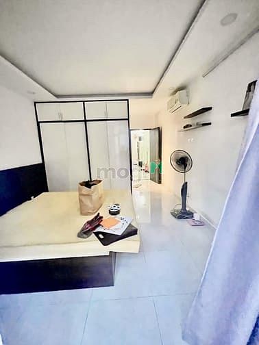 Hình ảnh Nhà đẹp ngay Cao Thắng- Quận 10.