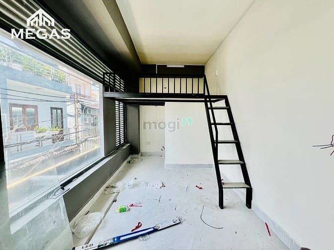 Hình ảnh Duplex cửa sổ Full Ánh Sáng, không giới hạn người ở