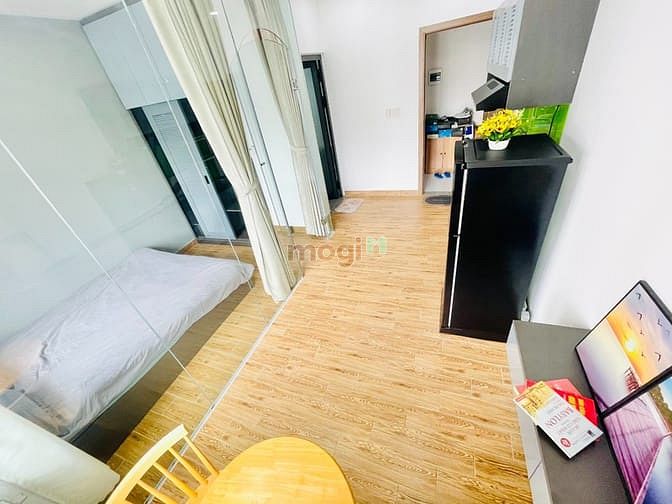 Hình ảnh Phòng Ban công full nội thất tách bếp Lê Văn Sỹ Tân Bình Gần Trung Tâm