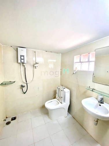 Hình ảnh Cho Thuê Căn Duplex ngay Bình Thuận Quận 7