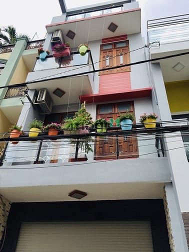 Hình ảnh Siêu phẩm siêu đẹp cách sân bay chỉ 300m.