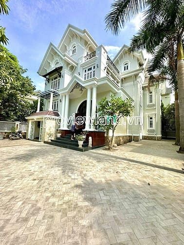 Hình ảnh Cho thuê biệt thự Thảo Điền, khu compound, 500m2 đất, 3 tầng, gồm 5PN