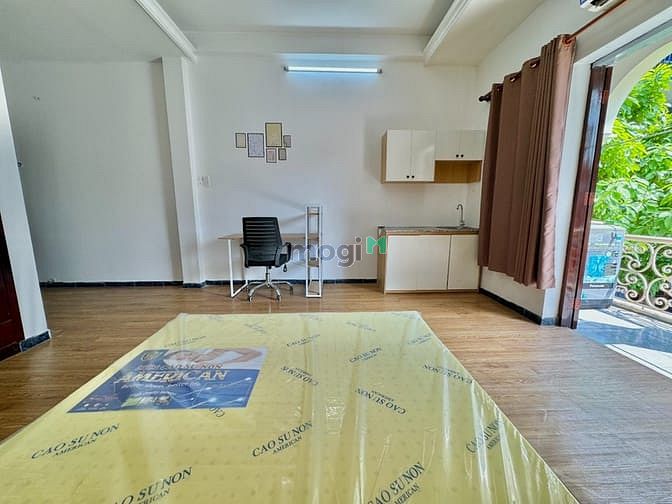 Hình ảnh Mb6623 nạp rút nhanh chóng Studio Full nội thất BanCon, Cửa sổ gần CV Hoàng Văn Thụ