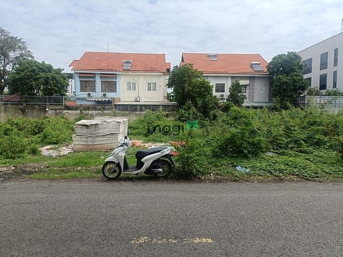Hình ảnh Đất Mặt Tiền đường TK9 trong KDC Hoàng Hải, gần Chợ Bà Điểm Hóc Môn