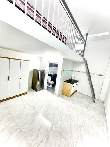 Hình ảnh Cho Thuê Duplex Cực Rẻ Ngay Lê Đức Thọ