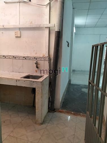 Hình ảnh Nhà cấp 4 60m2 đầu hẻm 4m số 266/* Tôn Đản P8 Q4