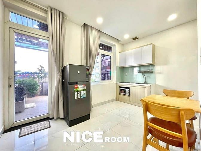 Hình ảnh 🎴1P_40m2_Ban Công Lớn , bảo Vệ , Thang Máy , Dọn Phòng Gần Cầu Đỏ