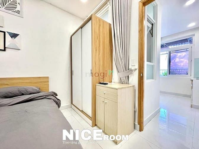 Hình ảnh 🎴1P_40m2_Ban Công Lớn , bảo Vệ , Thang Máy , Dọn Phòng Gần Cầu Đỏ
